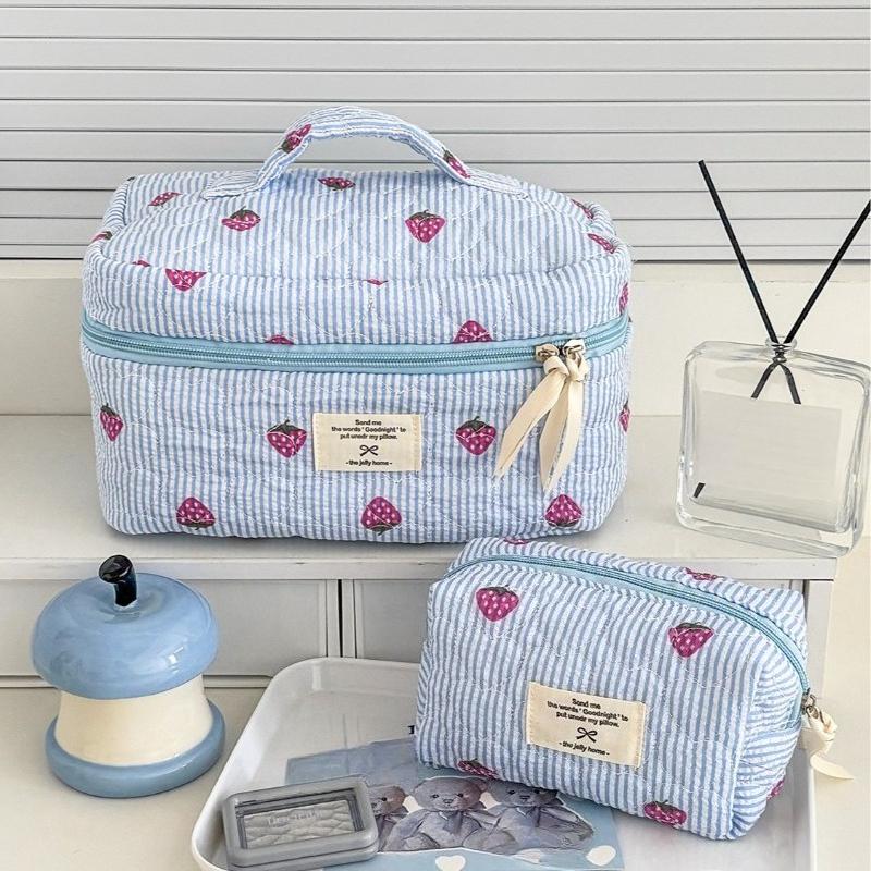 Women Cosmetic Bag Cute Zipper Blue Pink Strawberry Travel Organizer Toiletry Makeup Storage Pouch Handbag Ladies Zipper Bag