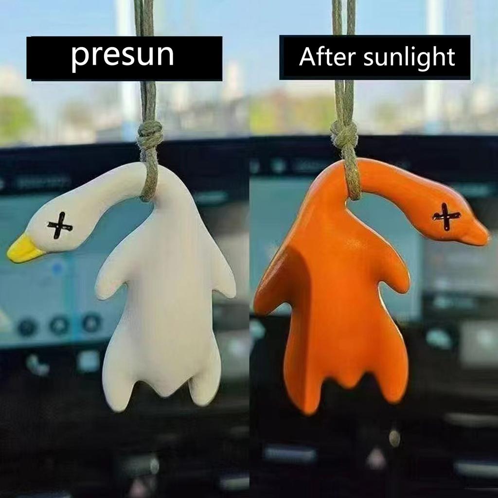 Uv Color Changing Duck Pendant with Ultraviolet Discoloration Effect Hanging Pendant for Car Rearview Mirror Decoration