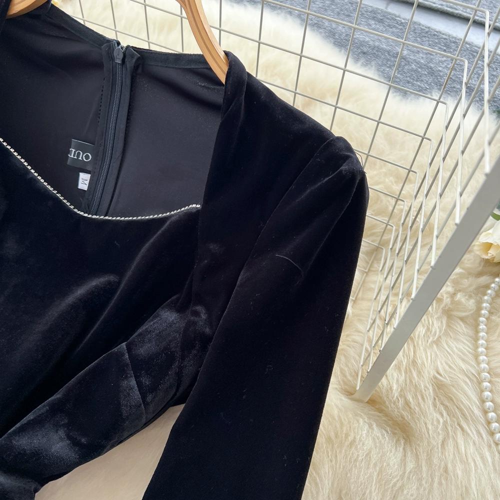 Herbst Winter Damen Vintage Hepburn Stil Perlenstickerei Schwarzer Samt Büroarbeit Slim Bodycon Bleistiftkleider