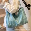 Leisure Commuting Large-capacity Bag Women's 2025 New Fashion Versatile Shoulder Bag, College Student Class Bag Tote Bag