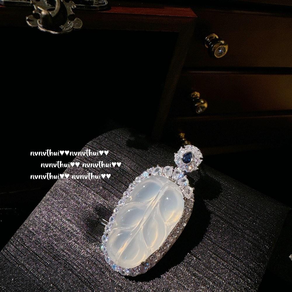 Lychee Frozen White Chalcedony Leaf Gem Necklace, Water Spirit, Plated 18K Gold, White Chalcedony Ruyi Zircon Necklace