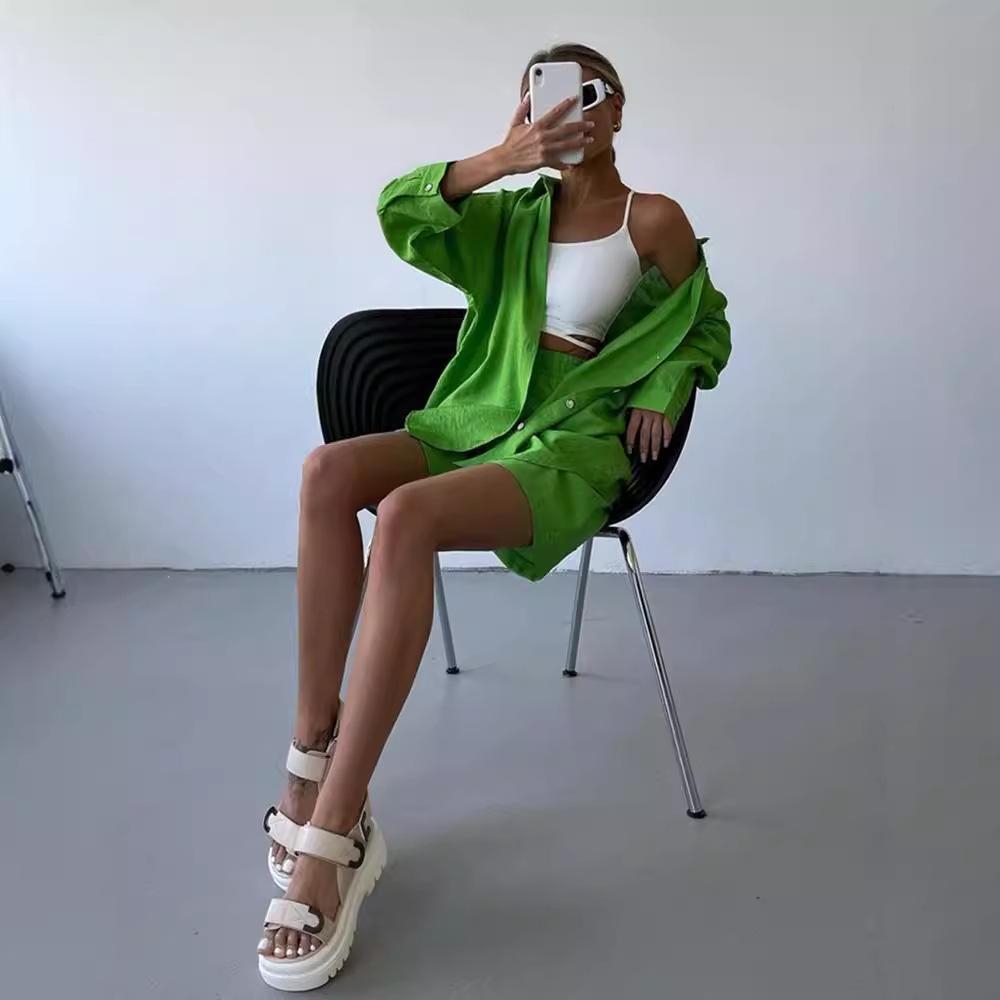 Spring & Autumn Loose-Fit Solid Color Single-Breasted Shirt and Fashion Shorts Sports Suit