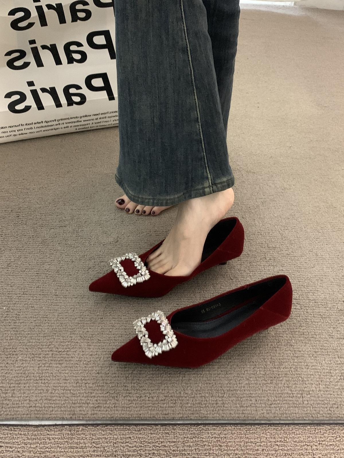 

French premium black rhinestone thin heel single shoes women s shoes spring and autumn temperament pointed commute evening grandma shoes 41 червоний