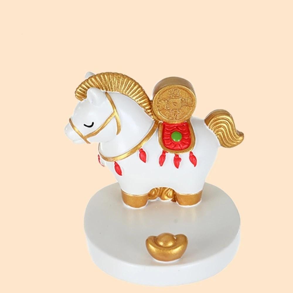 Resin Zodiac Horse Ornaments Festival Decorative Zodiac Horse Mascot  Spring Festival