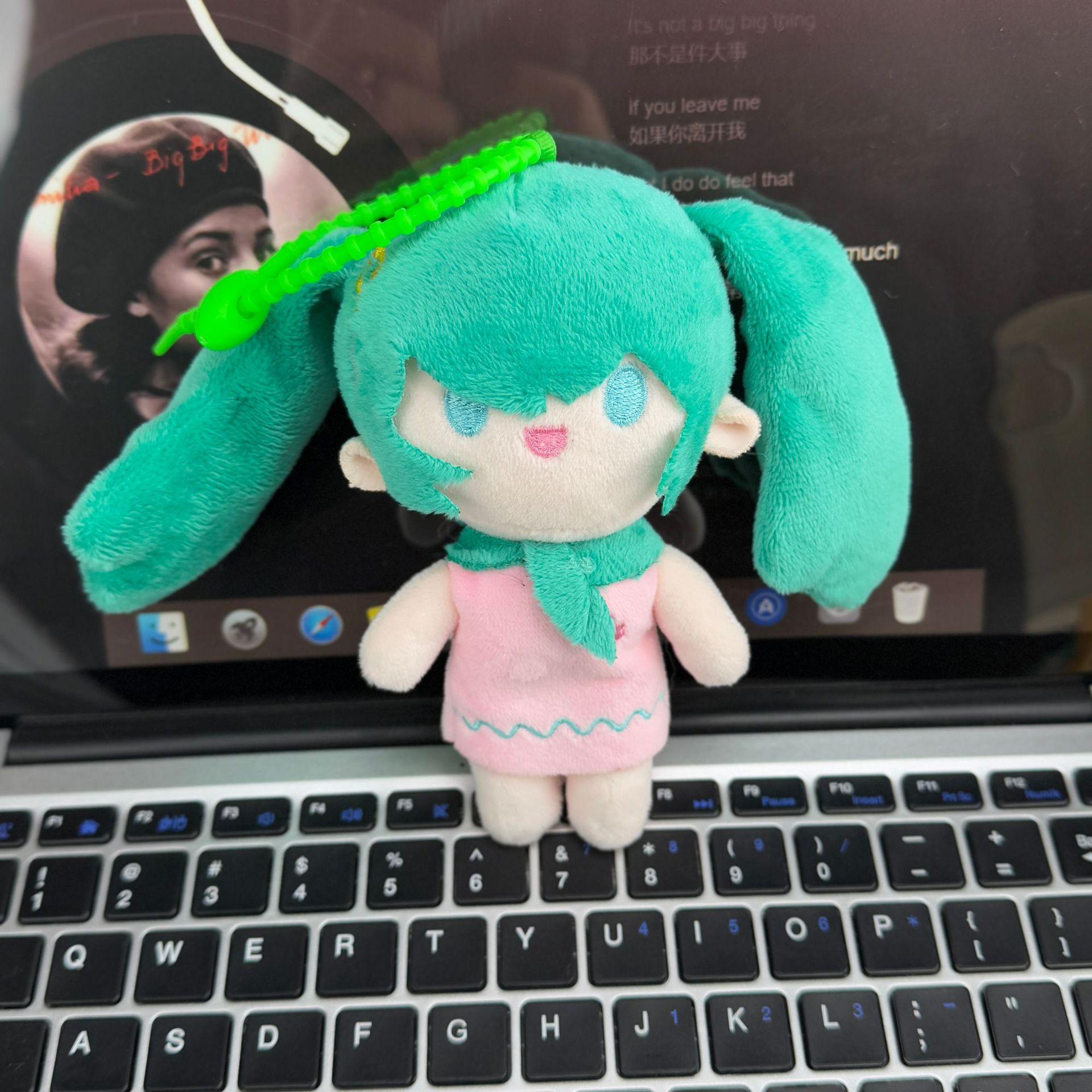 

Cute Miku Hatsune Doll Plush Toy Keychain Pendant Cartoon Bag Charm Soft Stuffed Animal Figure Anime Character Accessories For