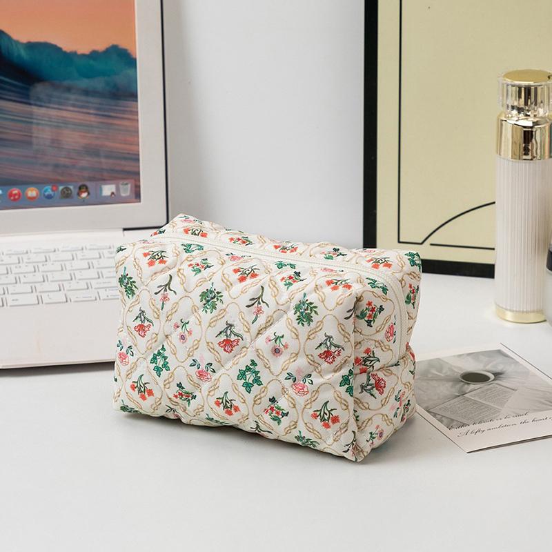 Floral Print Travel Portable Minimalist Large Capacity Soft Storage Makeup Bag