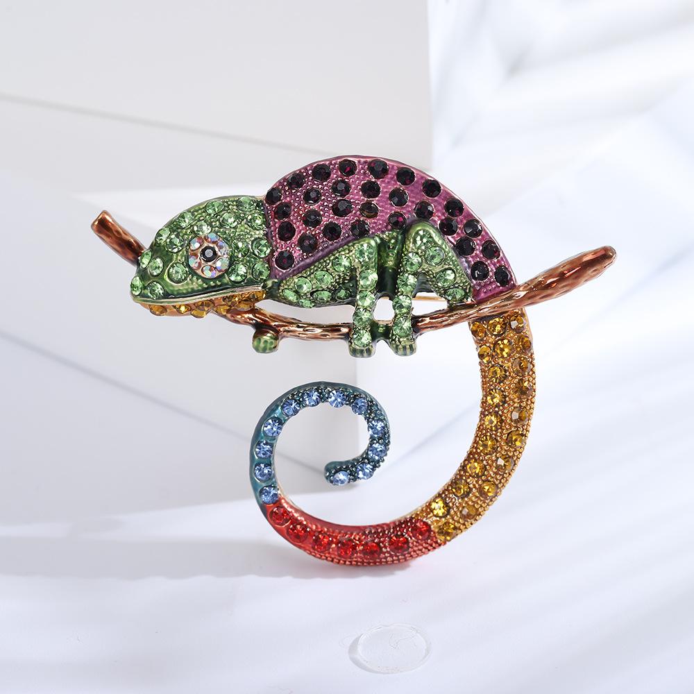 Übertriebene kreative Strass-Chamäleon-Brosche, vielseitige High-End-Tierbrosche, Anti-Licht-Anzugnadel