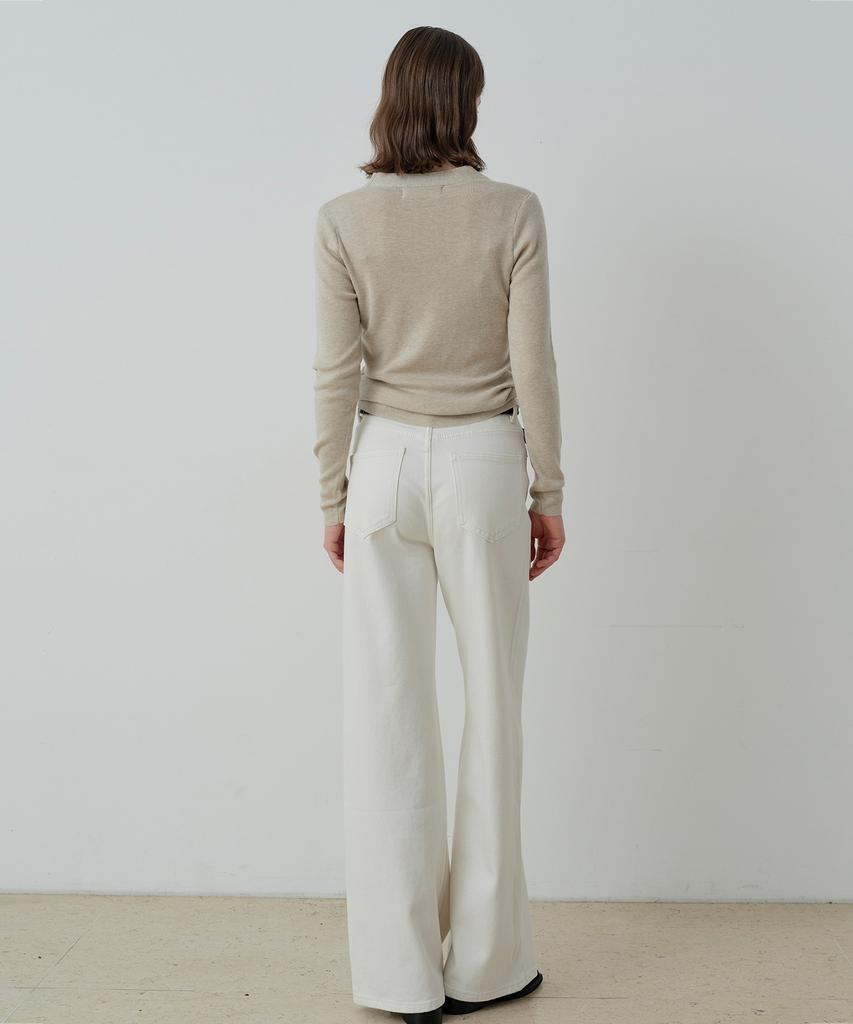 LE STUDIO Deep V-Neck Soft Basic Knit (Ot)