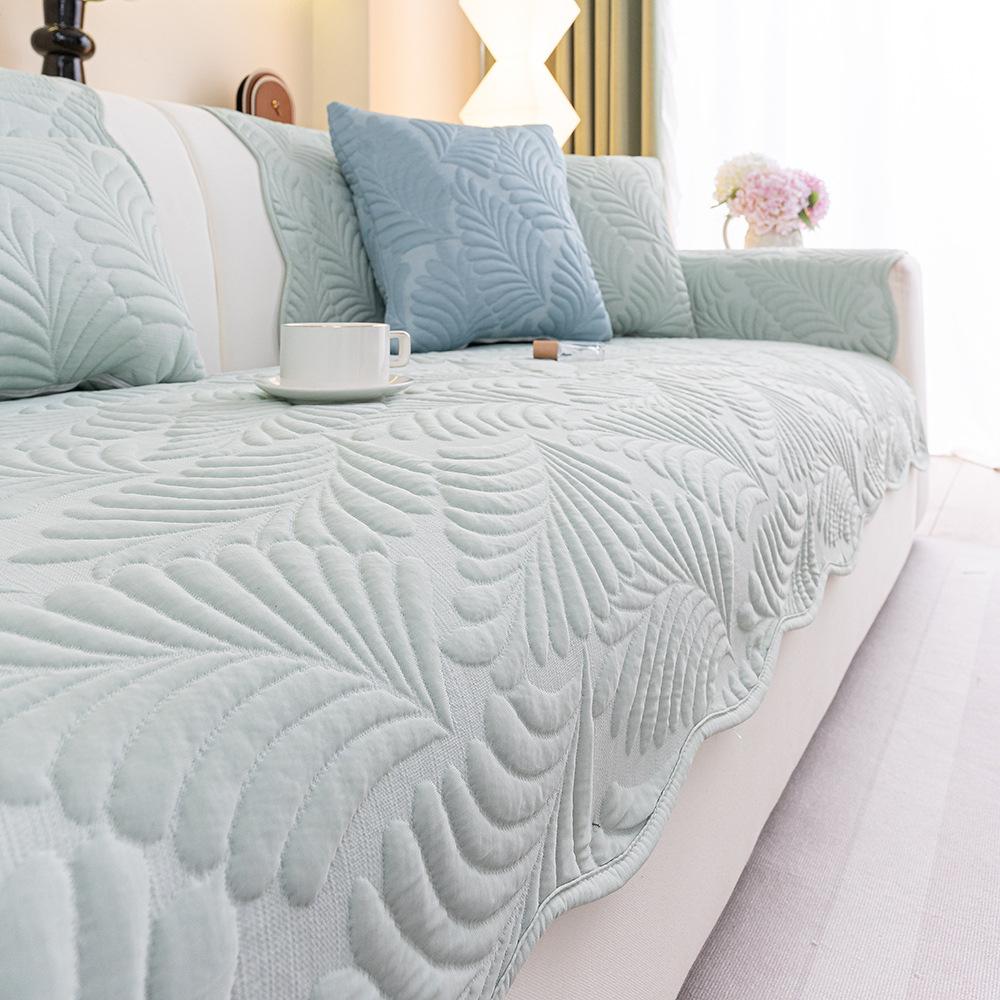 

Basho Cool Ice Silk Sofa Cushion Summer Non-Slip Mat Seat Cushion Summer New Leather Sofa Cover Towel 70*70cm