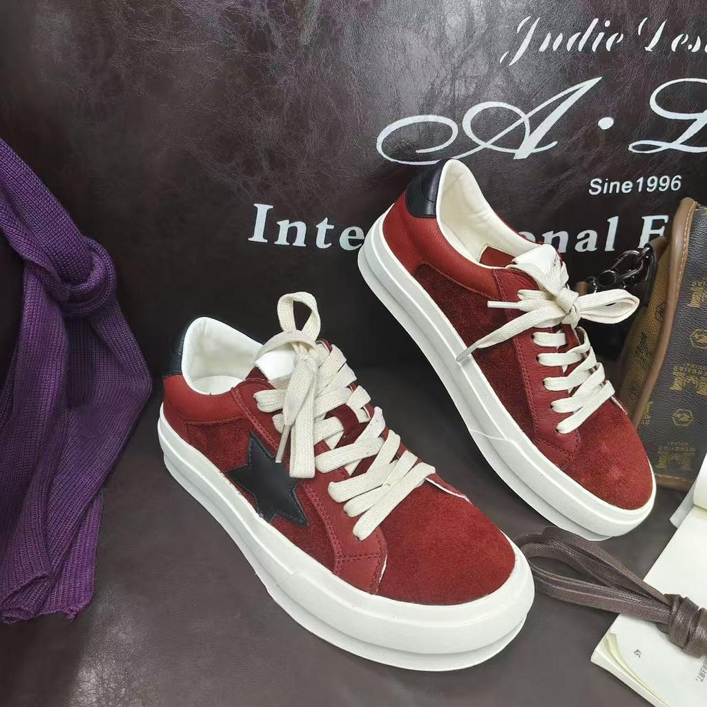 Women's Retro Star Cowhide Sneakers - Autumn 2025 Collection