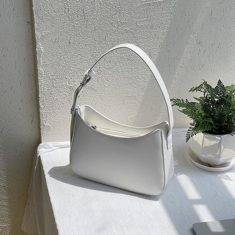 Autumn Underarm Bag Feeling Fashionable Retro Small Square Bag Simple Versatile Leather Portable Shoulder Bag Women
