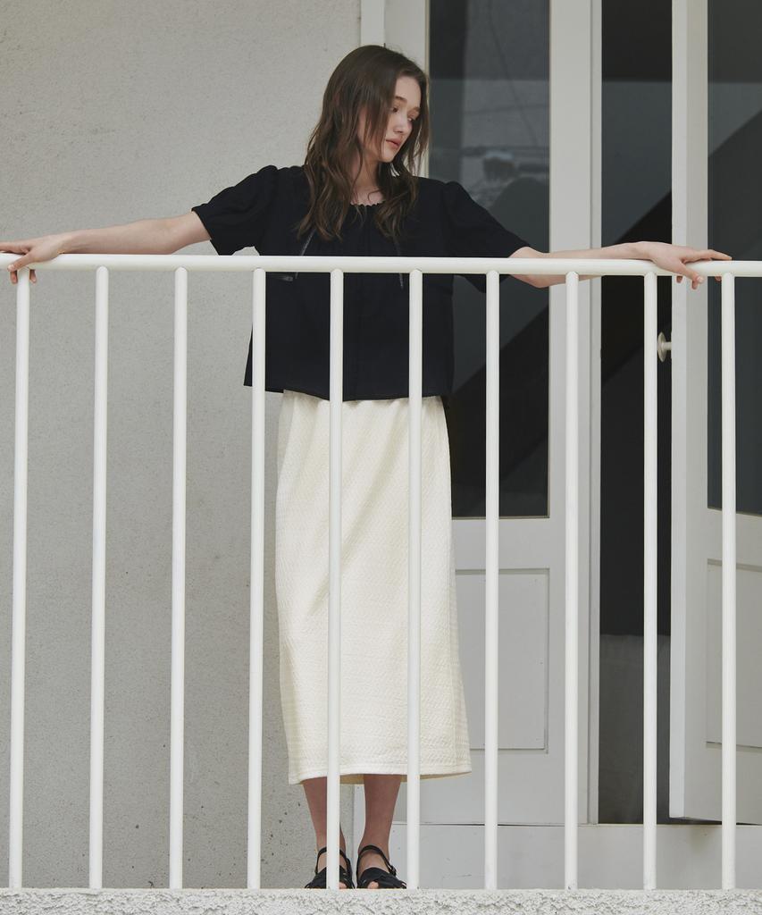 Belloel Lace Elastic Long Skirt Ivory
