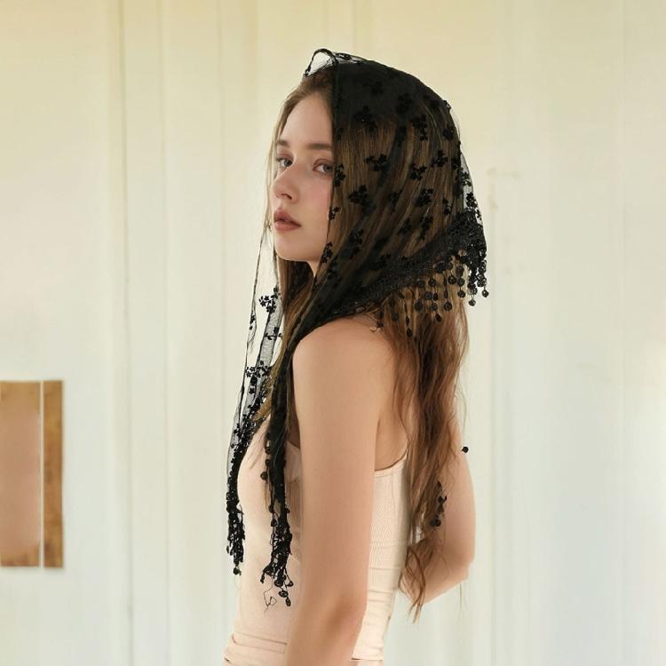 Cozy Featherweight Wedding Head Wrap In Enduring Black For Outdoor Summer Festivities