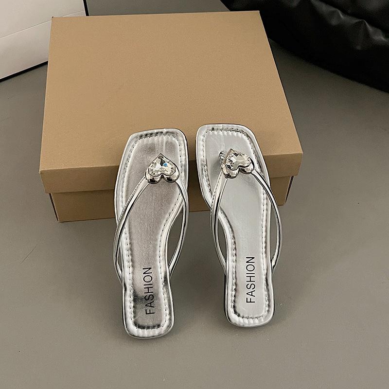 Premium cool slippers women's summer wear new foot-pinch thick-soled flip-flops