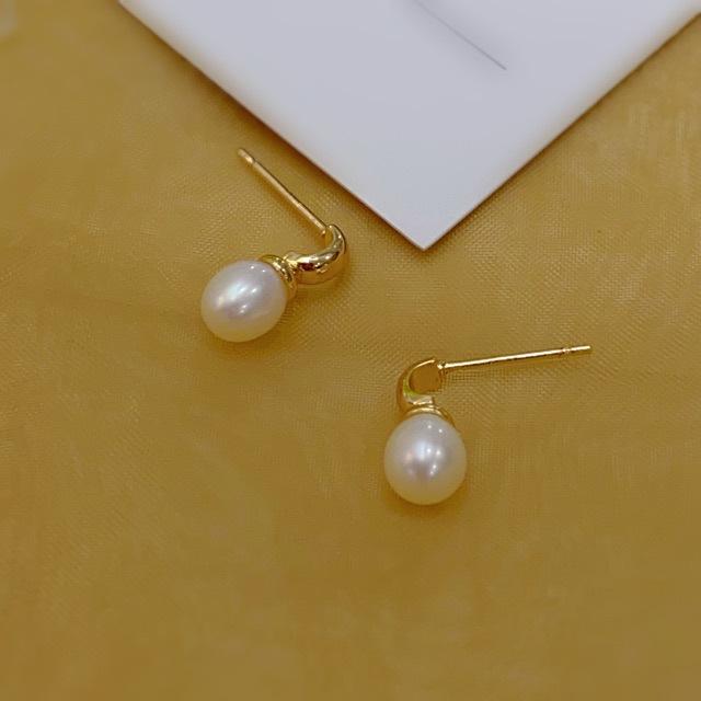 Изысканные маленькие серьги с жемчугом, натуральный пресноводный жемчуг-рис, женские нишевые серьги, серебряные иглы, маленькие трендовые темпераментные серьги. Silver needle