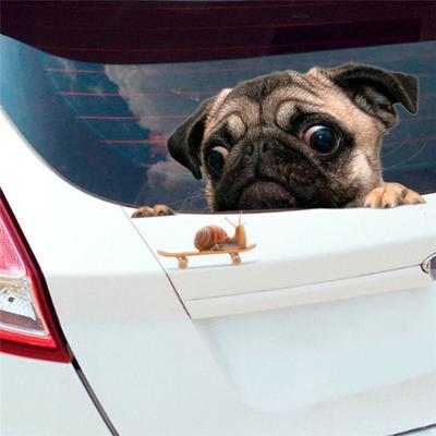 Divertente simpatico animaletto carlino lumaca cane 3D decalcomanie per finestrini auto decorazione adesivo da parete per la casa