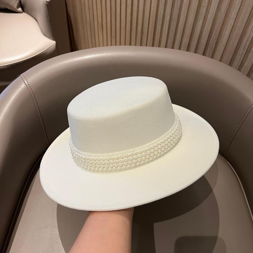 French celebrity style autumn and winter pearl flat top top hat women's fashion British warm wide brim woolen hat felt hat tide