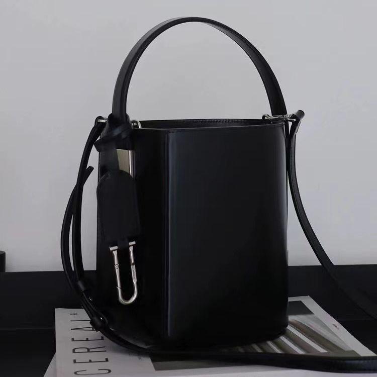 

Нишевая женская сумка-коробка класса люкс - Летняя высококлассная универсальная сумка через плечо чёрный