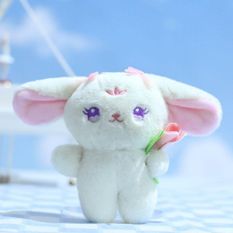 

Adorable Plush Rabbit Keychain With Cute Flower Design For Couples And Collectors OffWhite