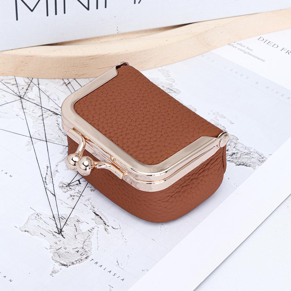 Chic Full-Grain Leather Mini Kiss-Lock Pouch Jewelry Organizer for Rings Necklaces Earrings Compact Daily Accessory Coin Purse