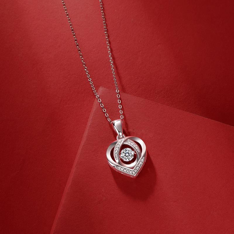 Bague Ringen S925 Silver Inlaid with 0.5ct Monmulberry Heart Pendant In the Heart of Your New Clavicular Chain