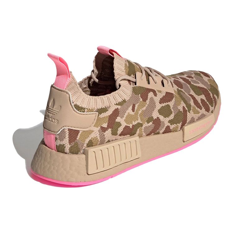 adidas Zapatillas unisex NMD_R1 Primeknit Camo Hyper Pop en marrón pálido y nude G57940