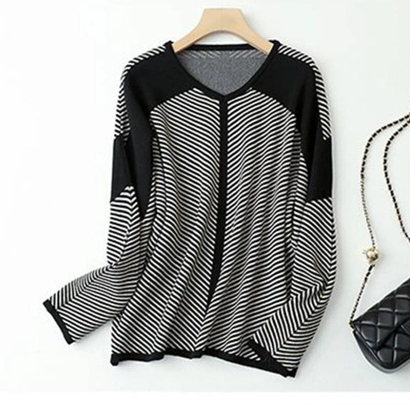 Spring Women Pullover Long Sleeve V Neck Striped Loose Office Lady Korean Style Print Lively Popularity T-Shirts