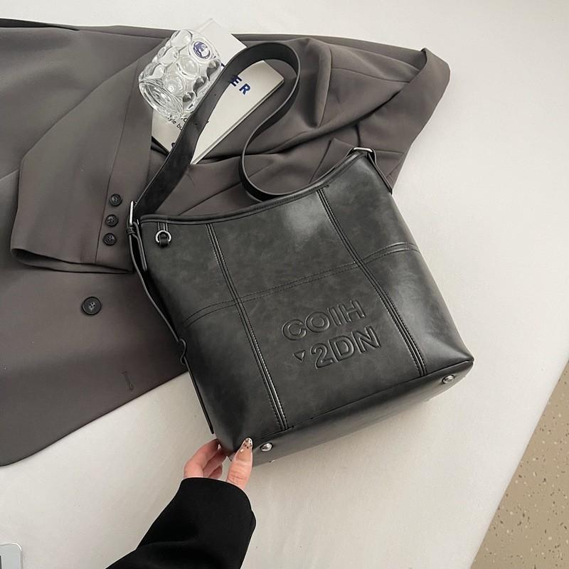 IELGY Ladies Tote Bag Large Capacity Soft Leather Commuter Shoulder Bag