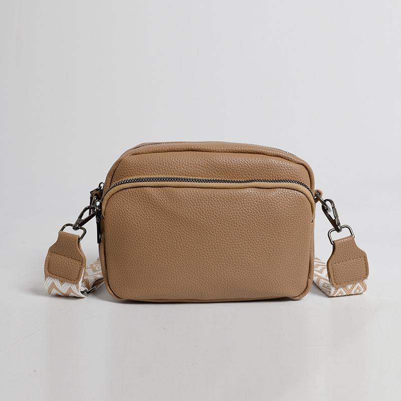 Hot-selling women's bags new simple and fashionable single shoulder crossbody small square bag wide shoulder strap casual bag bags
