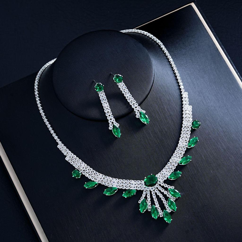 Bridal Rhinestone Necklace & Earrings Set - Evening Wedding Jewelry Accessories