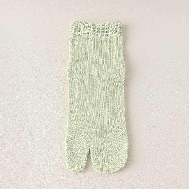 Thin, Pure Cotton, Sweat-absorbing, Deodorizing, Antibacterial, Boneless Women's Two-toed Socks with Hoof Shoes and Short Socks