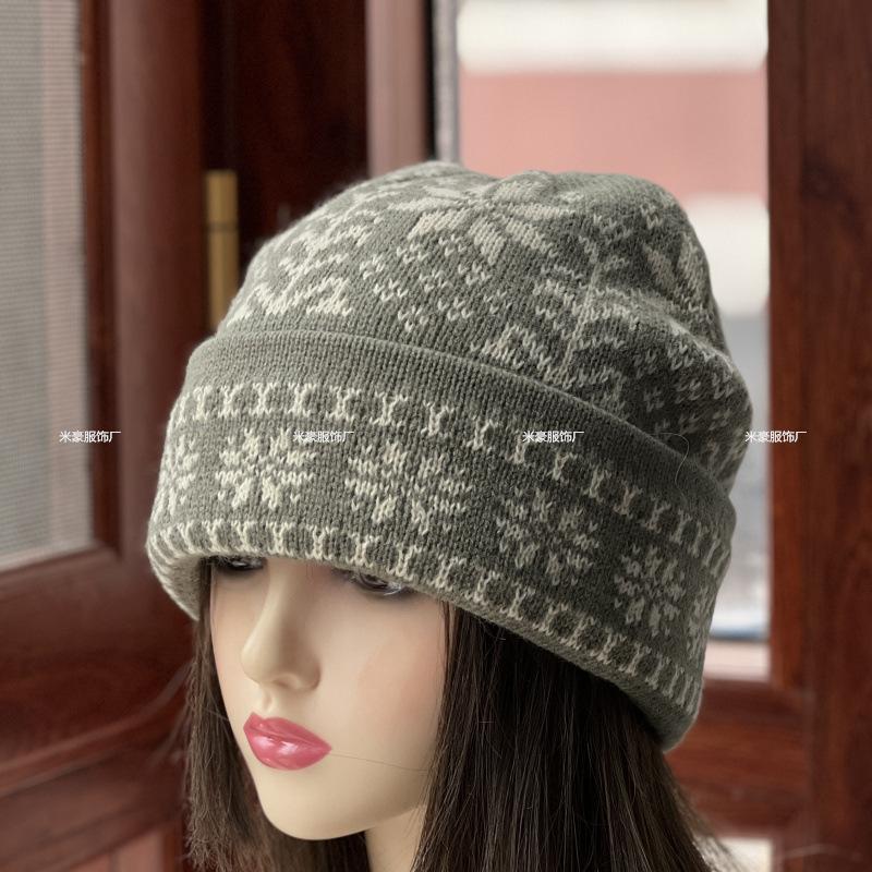 Korean Version Double-layer Snowflake Knitted Hat Women's Autumn and Winter Warm Ear Protection Wool Hat Men's Big Head Circumference Contrasting Colo