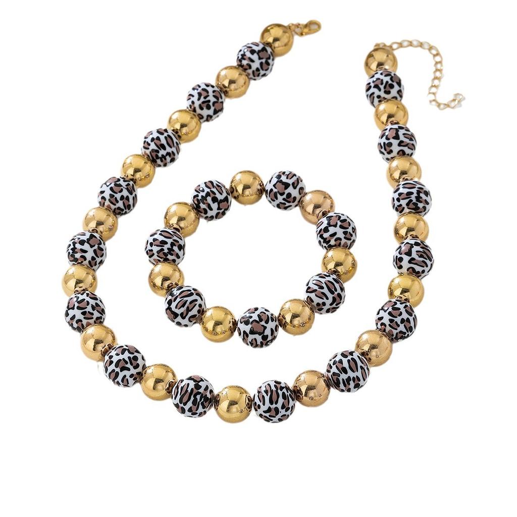Sada náušnic s leopardím potiskem a kontrastními korálky