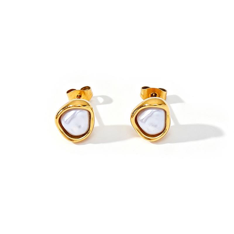 French Light Luxury High-end Pearl Earrings Stainless Steel Irregular Niche Retro Stud Earrings Temperament Ear Jewelry
