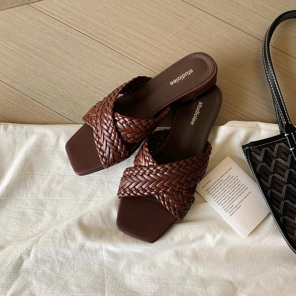 Grape Mother Same Holiday Style Woven Cross Belt Low Heel Cool Slippers Women's Minimalist Style Square Head Versatile Flat Bottom Slippers