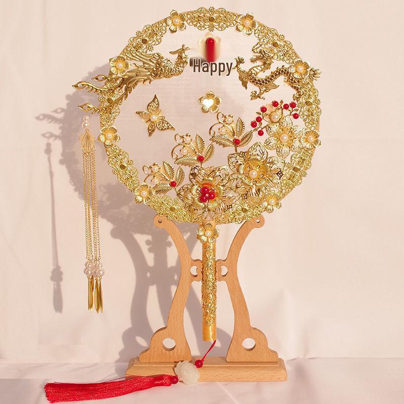 Red Ancient Style Chinese Wedding Fan: Bride's Bouquet & Blessing