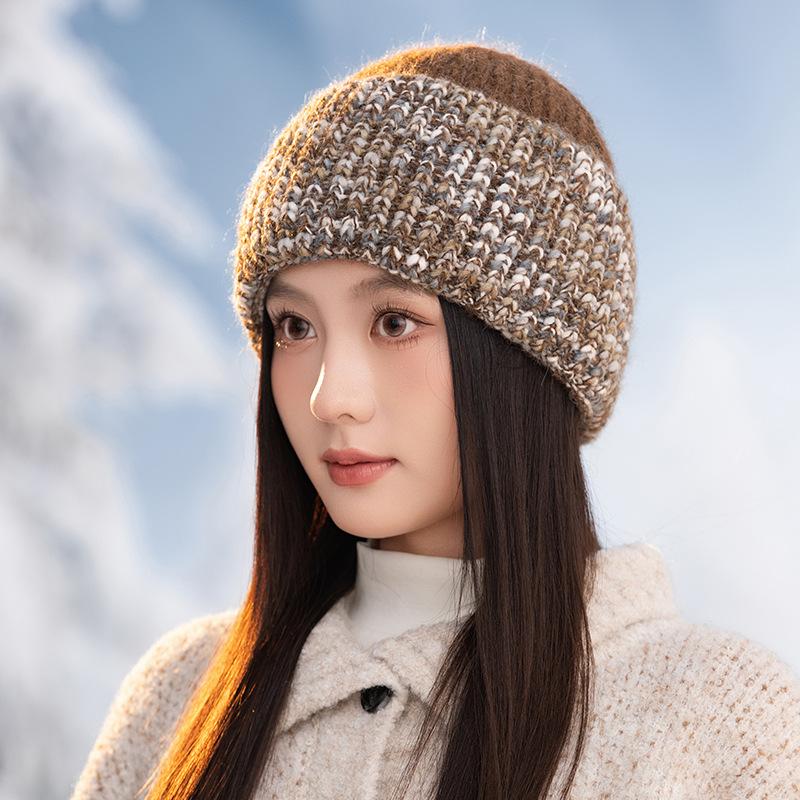 New Winter Versatile Knitted Wool Hat for Women Outdoor Travel Windproof and Warm Head Hat Showing Face Small Pullover Hat