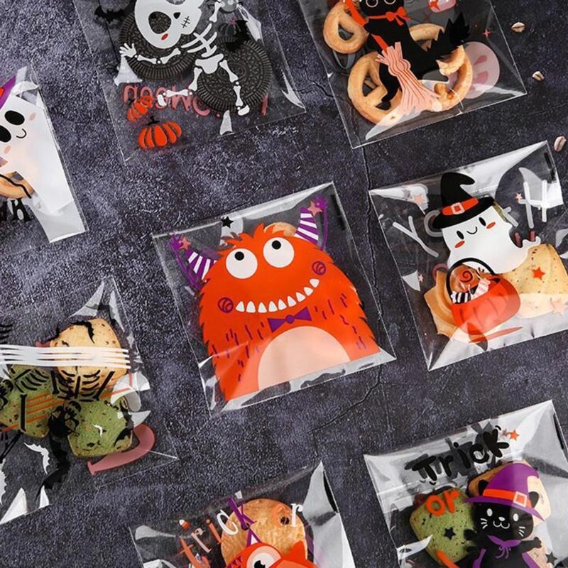 100pcs Halloween Candy Bag Self-adhesive Plastic Treat Bags for Cookie Snack Gift Clear Bags Set for Halloween Party