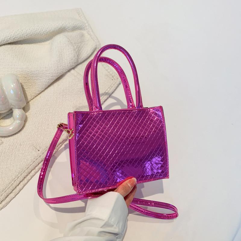 Stilvolle kleine quadratische PU-Tasche für Damen in trendigen Farben, perfekt für den lässigen Weg zur Arbeit