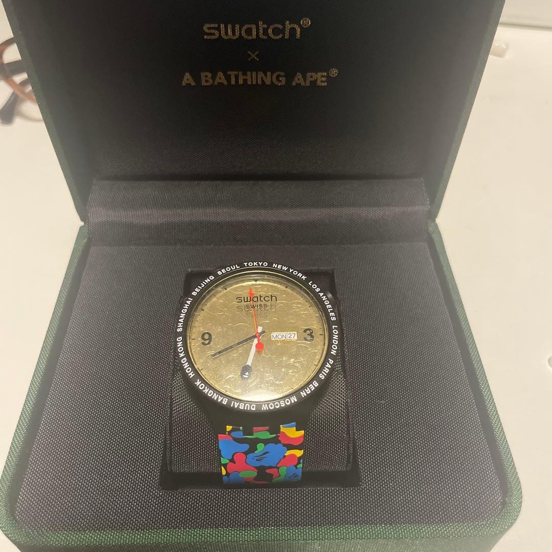 Подержанные часы Swatch x A BATHING APE