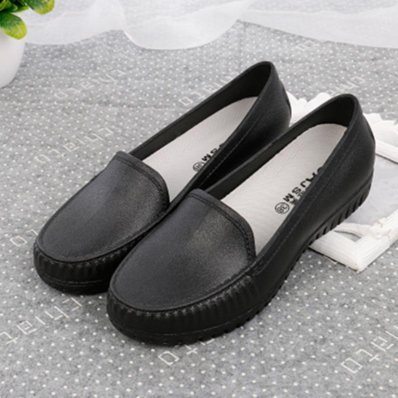 

Rain shoes female nurse shoes Doudou shoes non-slip pregnant women work shoes low-top autumn and winter waterproof shoes low heel 36