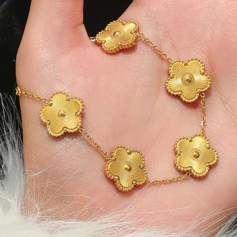 

Браслет Клевер на Удачу из Нержавеющей Стали Модный Женский Девичий Титановая Сталь Позолоченный Водонепроницаемый Сверкающий Циркон Браслет-Манжета