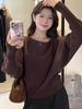 A New Autumn Sweater for Women, A One-shoulder Knitted Sweater with A Loose, Laid-back and High-end Off-the-shoulder Look