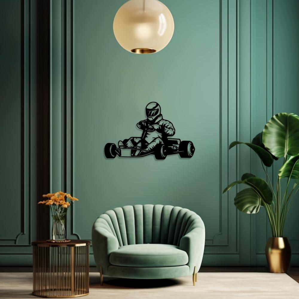 Dynamischer Go-Kart-Rennfahrer Metallwandkunst, Eisenskulptur, Geschenk für Rennsportfans, Rostfreie Garagendekoration, Motorsport-Thema