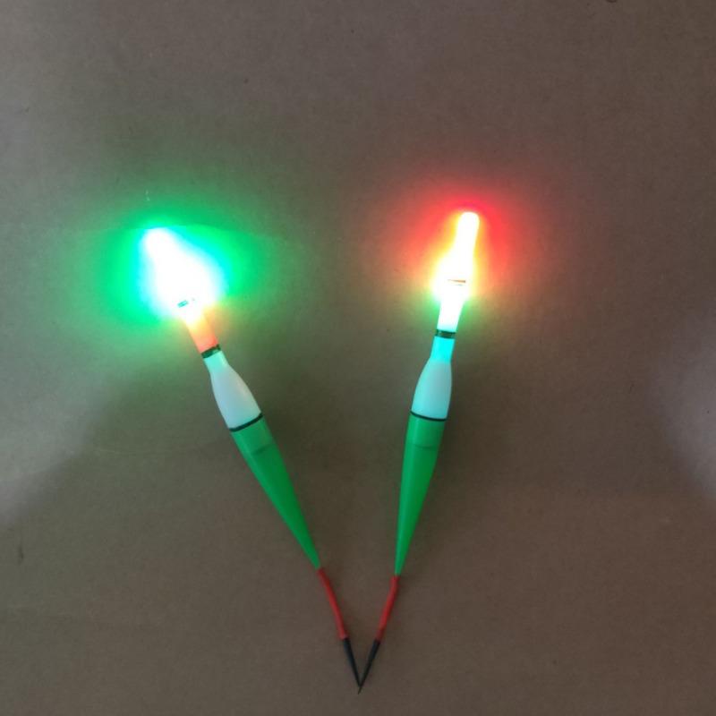 1 ks Voda Jasný Plastový Elektronický Bělící Větruodolný Bělící Elektronický Svítící Bělící Rybářské Potřeby