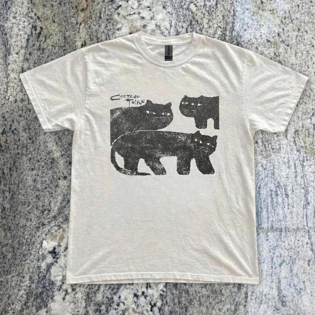 Black Cat Graphic Reprint T-shirt Minimal Art Design Unisex for Gift Size S To 4