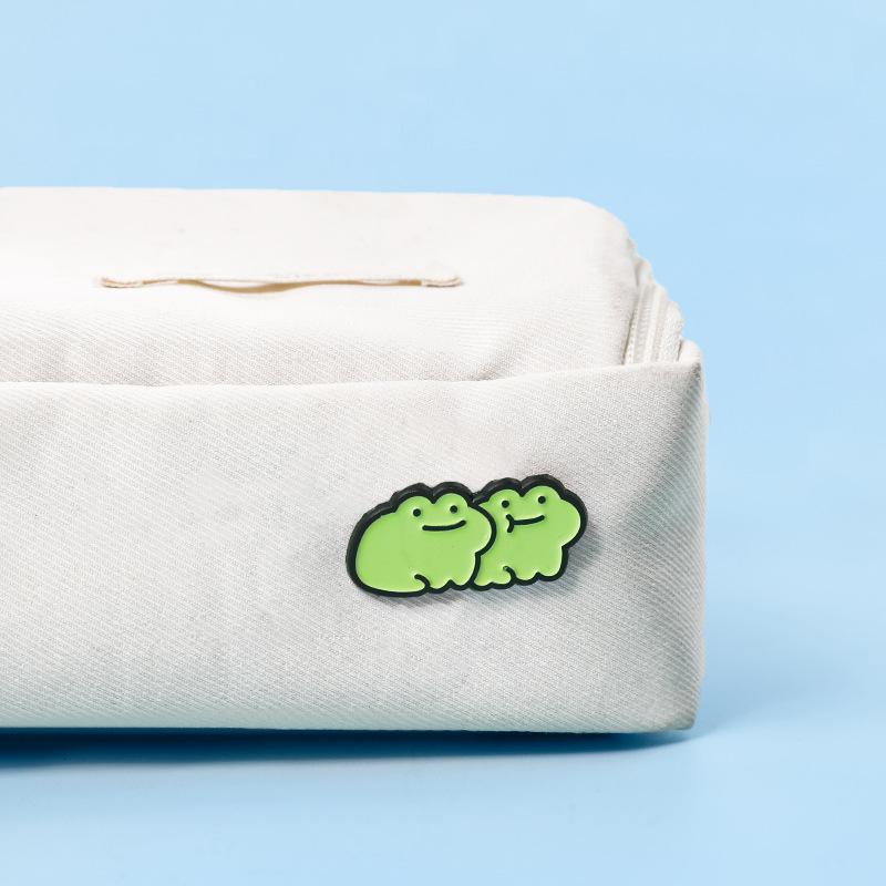 Cartoon green frog set series combination brooch creative bag metal badge clothing accessories combination