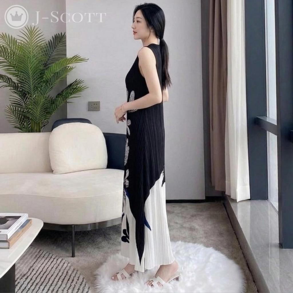 Art Print Pleated Maxi Floral White [J-Scott] Dress, Sleeveless, V-Neck, A-Line, Drape, Print, Long, Travel, Resort, Figure-Flattering, Spring/Summer,
