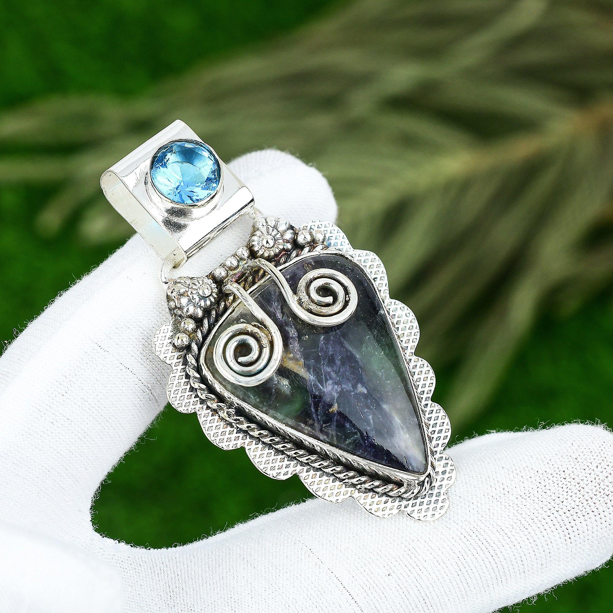 

Natural Kammererite Gemstone Pendant 925 Sterling Silver Jewelry For Girls