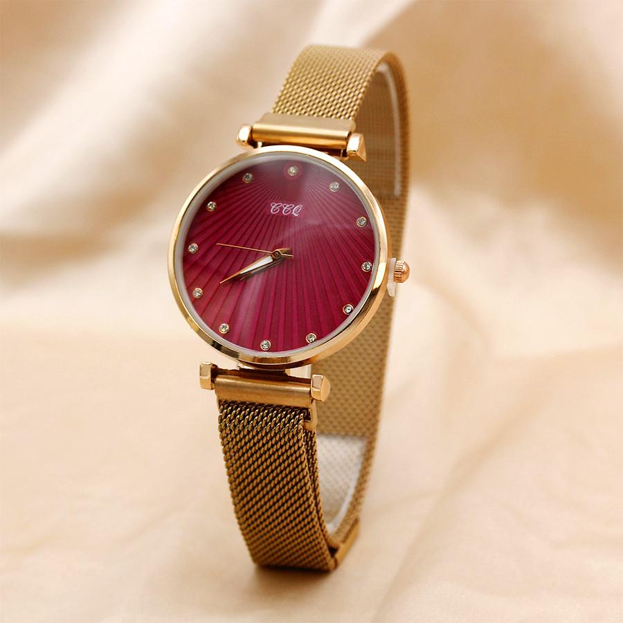 New Stereo Literal Quartz Bracelet Watch Female Jewelry Magnetic Mesh Belt Watches Ladies Clock Luxury Women Dress Wristwatches